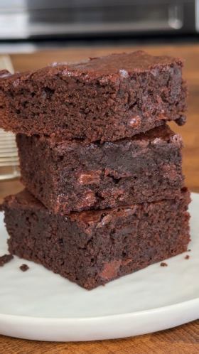One Bowl Chocolate Brownies
