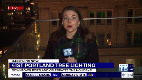 Pioneer Square’s Tree Lighting Ceremony rings in Christmas season for Portland