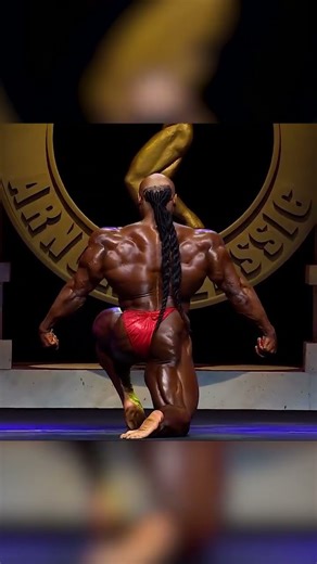 🤯 KAI GREENE 2016: Iconic Dance & Unreal Physique (Mr. Olympia Stage) 🔱