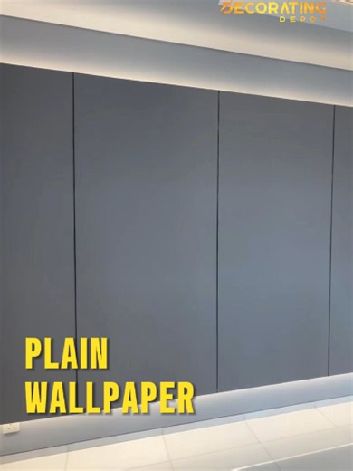 Plain wallpaper, but the vibe is everything. Tak perlu corak berat — yang penting rasa tenang, kemas & nampak mahal. Kadang benda simple tu yang buat ruang nampak paling premium ✨ Bilik, ruang tamu, office… semua terus naik feel bila dinding nampak clean. Kalau nak rumah nampak lebih teratur & aesthetic tanpa over design — plain wallpaper is the move. 🤍 #plainwallpaper #fypシ゚ #fypp #houseoftiktok #wallpapersaesthetic