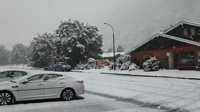 28K views · 499 reactions | Current scenes in Arthurs Pass as heavy snow sets in!! Let's take predictions on totals by the end of this snow. I'm going 45cm. -Josh | Canterbury Snow and Weather Watch | Facebook