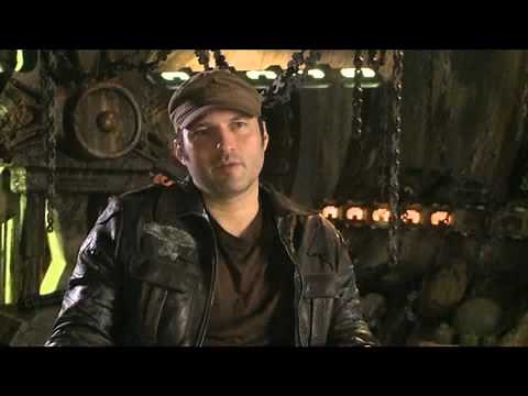 Predators Character Featurette - Noland