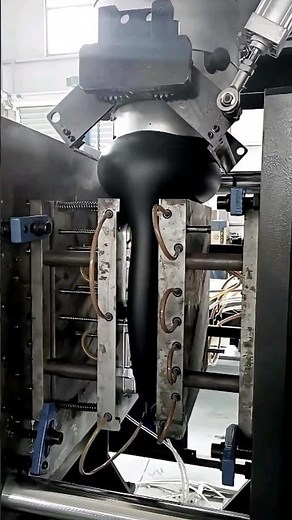 This is how hollow plastic is made!