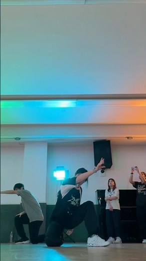 Stray Kids: “MIROH” (part 1) | Dance Class in New York #straykids #miroh #kpop #dance #newyork