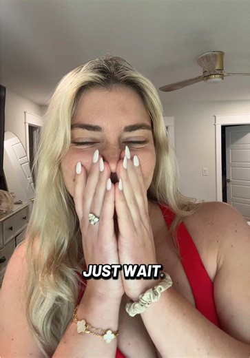 Valentine's Day Workout Outfit with Fabletics