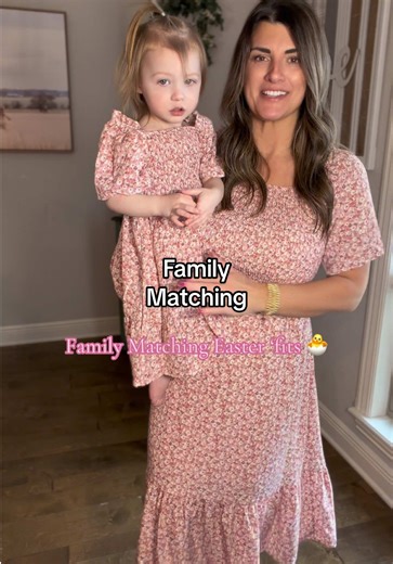 Adorable Matching Family Easter Outfits for Spring Photos