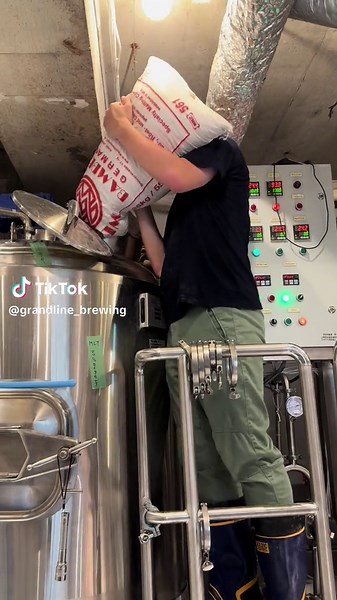 意外と知らないビールの作り方を紹介