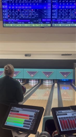 We would love to congratulate Miranda Hull with a super 300 tonight at Sequoia Pro Bowl using her Storm Phaze II Pearl. #singerzshop #stormnation | Singerz Shop