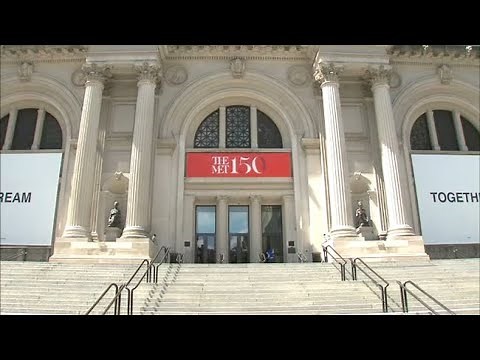 Metropolitan Museum of Art opens its doors