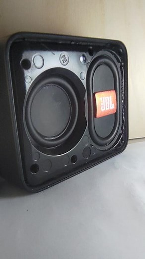 JBL go2 sound test #Jbl #jbl #jblspeaker #Bass #soundtest #bassboosted #jblgo2 #go2 #Basstest