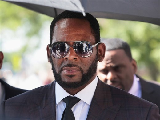 R. Kelly Associate Sentenced To 8 Years In Prison - | BET Soul Train Awards