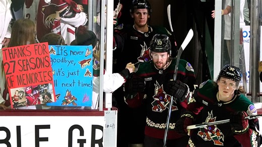 Coyotes close out 28-year tenure in Arizona with 5-2 win over Oilers