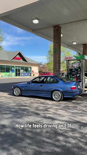 Driving an E36 M3: How Life Feels