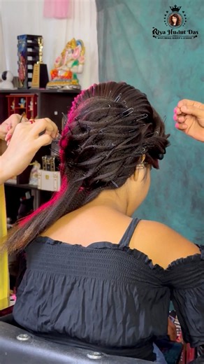 8.2K views · 189 reactions | Hair Tips-1, How to use invisible pins.. more Hair Tips are coming soon…❤️Advanced Hairstyle Course is starting from 2nd April ☎️-8240647825 #hairstyle #hair #hairstylist #hairtutorial #hairtransformation #hairtips #hairfashion #hairideas #hairart | Riya's Bridal Makeup & Academy, an ISO 9001:2015 Certified, 8240647825 | Facebook