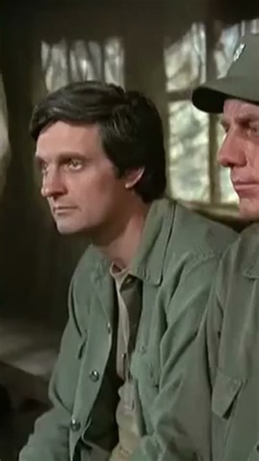 General goes loopy. MASH 4077 #comedy