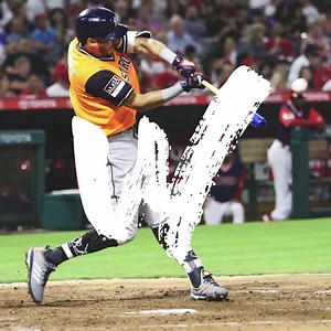 13K views · 1.2K reactions | #Astros slug their way to a series opening W in Anaheim!  https://atmlb.com/2OYFWvG | Houston Astros | Facebook