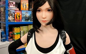 【黑色噩魔】Game Lady 蒂法/爱丽丝 等身娃娃 开箱