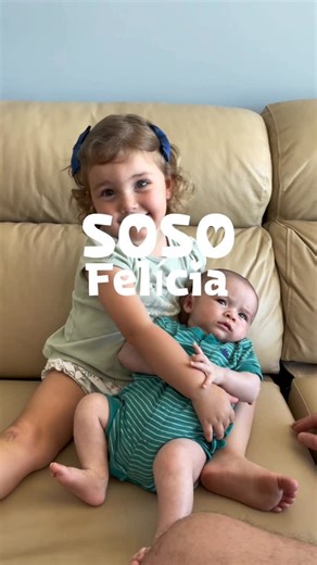 Flávia Zilli on Instagram: "Hahahahaha eu não aguento esses dois 😂🤍 #crianças #humor"