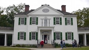 Tour Blennerhassett Island State Park! The park is open Thurs. – Sat. from 11 a.m. to 4:30 p.m. and Sunday from 12 to 4:30 p.m. in October. | Greater Parkersburg CVB