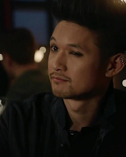 Magnus Bane: The Coolest Warlock in Shadowhunters