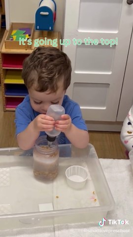 Have you ever made popcorn kernels dance? Our kids had an amazing time learning how a bit of water, baking soda, and vinegar can create a little dance party in a jar! #preschoolteacher #preschoolfun #teachergoals #preschoollearning