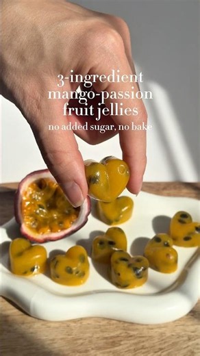 mango-passion fruit jellies 🥭✨ no added sugar, no bake, just tiny fruity hearts💛