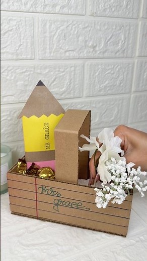 DIY 3-in-1 Teacher Gift Basket ✏️📓 Gift they’ll actually use! ✏️