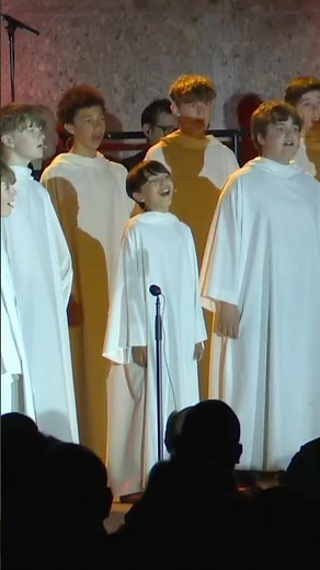 Virolai is a traditional Catalan hymn associated with Montserrat ✨