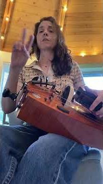 Couping in 3/4 meter #hurdygurdy #folkmusic #educationalvideo
