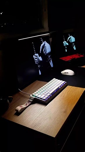 1st edit . . . . . #techtok #xybca #viral #laptop #setup