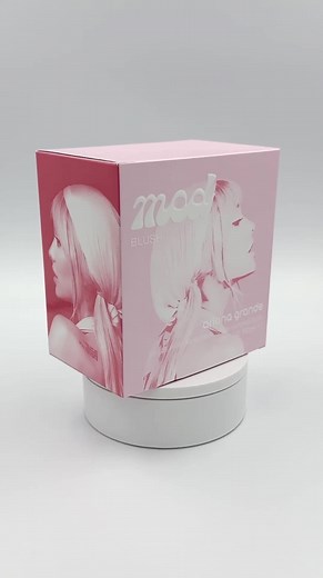 Mod Blush by Ariana Grande Exclusive Merchandise