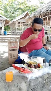 Wala po ako pambayad ng cottage guys kaya Dito nalang ako, entrance lang na kaya ko🤣. #entertaining #mukbangshow | IRANAWN