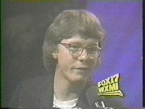 REM - Stand, interview, Get Up (17 Octobre 1989)