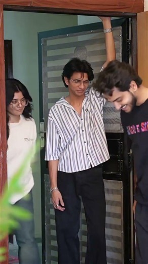 POV : when you have ladkibaaz flatmate be like.........?