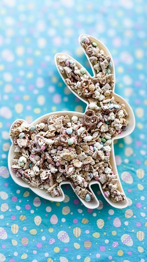 8.6K views · 166 reactions | Whip up this adorable and delicious Bunny Bait! ✨ Mix together Rice Chex, popcorn, Annie’s Bunny Grahams, pretzels, pastel M&Ms, and peanuts, then drizzle with melted white chocolate and add sprinkles for the yummiest sweet & salty treat!  Perfect for Easter or any springtime snacking! #BunnyBait #EasterTreats #SnackTime | Passionate Penny Pincher | Facebook