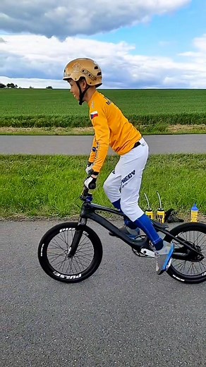 Practice makes perfect 😈 @bmx.racing.kids @Prophecybmx #bmxracingkids #bmxracingkidsteam #weareprophecybmx #ridersreadywatchthegate #bmxrace #ucibmx #bmxracer #bmxracelife #bicicross #fietscross #bmxracing #bmx #bmxlife #ridebmx #ucibmxsx #bmxkid #bmxkids #bmxboy #bmxboys #instabike #kidsonbikes #koolkidsridebikes #instabmx #bmxfamily #bmxforever #bmxisfun #bmxraceriders #bmxracers #bmxracebike