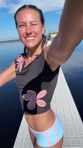 Dockside daydreams☁️