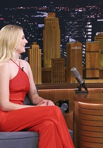 Sophie Turner - Tonight Show Starring Jimmy Fallon in NY 05/11/2019 • CelebMafia