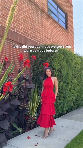 163K views · 2.5K reactions | A lot of people have been commenting that I'm too skinny now (to think there'd come a day where that's an actual comment ro me lol) and that I was perfect before... I hated how I looked and wanted to change so I changed for that version of me who hated herself and wanted to be better #Fitness #fitnesstransformation #fitnessmotivation #gymtransformation #gymgirl | Zoe Gabon | Facebook