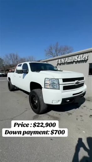 2010 Chevy 2500 LMM LTZ Duramax. 206k miles. Runs and drives great. Remote start. Heated black leather interior in great shape. Fitted floor Mats. Apple CarPlay Touch screen double din with Bose speakers. 5% Ceramic tint. FASS 150 Lift pump, full exhaust with dsp5 switch. 20