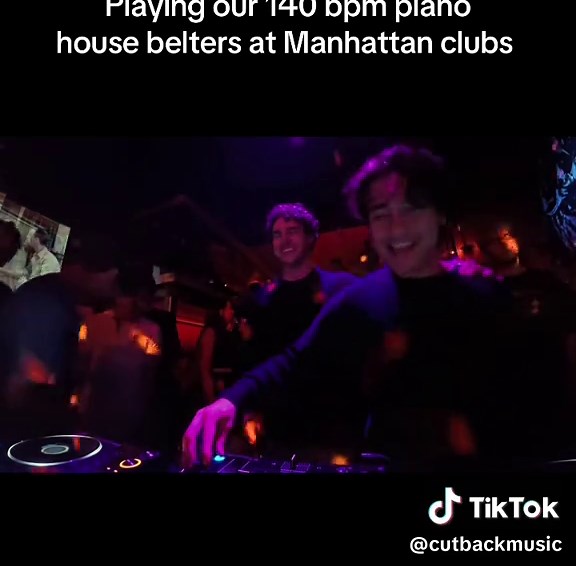 Energetic Piano House Music for NYC Clubs