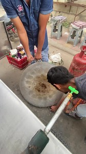 #trend #trending #Rolls #roll #food #foodporn #food #foodie #foodpics #foodlover #foodstagram Dunia Ka sabse Bada Kathi Roll😯🔥 20 min mai khane wale ko 20000/- Cash🥵 | Foodकल्ट