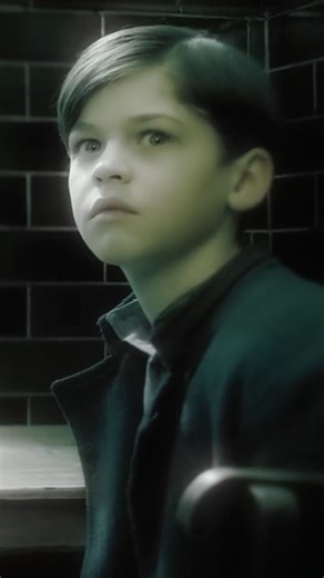 Sara Newbury 🔮 on Instagram: "Hero as young Tom Riddle in Harry Potter and the Half-Blood Prince. This scene is so haunting 🐍🏰🪄🔥 Reshared from @harrypotter Follow @hero.ft.uk for content & updates 💙 #herofiennestiffin #heroft #herofiennestiffinedit #heroftedit #hardinscott #aftermovie #firstlovemovie #after #thewomanking #thelonliestboyintheworld #picturethis #ungentlemanlywarfare #youngsherlockholmes #tomriddle #harrypotterandthehalfbloodprince"