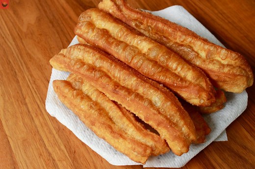 Youtiao 油条 aka. Chinese Donut Sticks