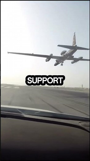 How U2 plane lands on TWO wheels #U2SpyPlane #U2Landing #SpyPlane #USAF #HighAltitude #TwoWheels