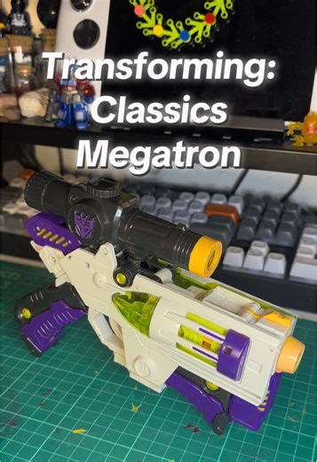 Transforming: Transformers Classics Megatron - Man, this Megatron is something special, a freak all in his own with those neon “wings” in robot mode. Classics has shown me how fun these early reimaginings of G1 characters were- I’ve got Classics Bumblebee coming in the post, so stay tuned for that video next! - #transformers #transformersg1 #megatron #toys #transformerstok