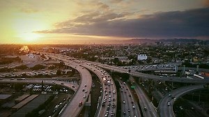 Watch The Engineering That Built the World Season 1 Episode 3 - Road Warriors