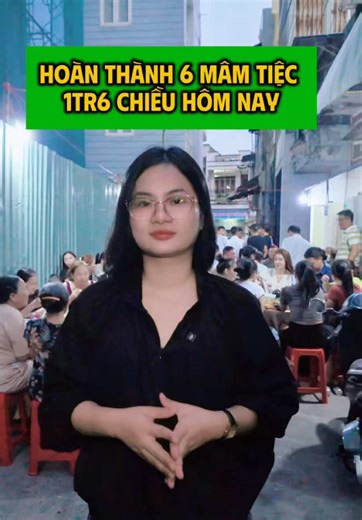 🔥 Chỉ 1tr6 mà có nguyên một bữa tiệc chỉnh chu tại nhà – tin được không? Bạn chỉ cần có khách – còn lại để Út Hà lo hết 👇 ✔️ Set up bàn ghế, chén dĩa đầy đủ ✔️ Menu món ăn hấp dẫn – nấu tại chỗ nóng hổi ✔️ Nhân viên phục vụ tận tình ✔️ Dọn dẹp sạch sẽ sau tiệc 🎉 Sinh nhật – thôi nôi – liên hoan – tiệc gia đình đều cân hết 👉 Comment “MENU” hoặc inbox để Út Hà gửi chi tiết & giữ lịch nhanh nha!