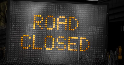 UPDATE: Deadly crash shuts down Broadway and Craycroft intersection