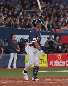 This bat flip 😮‍💨